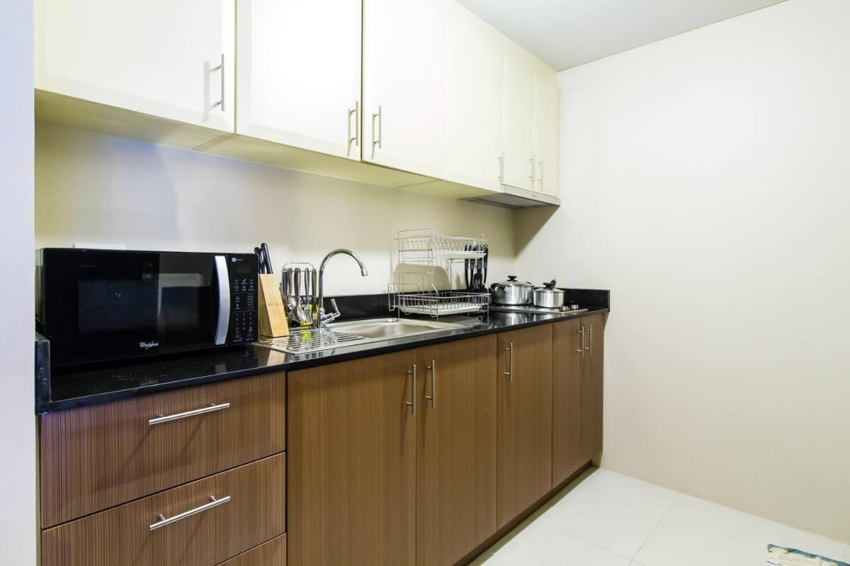 2 Bedroom Condo Apartment Near Naia 3 Pasay City Manille Extérieur photo