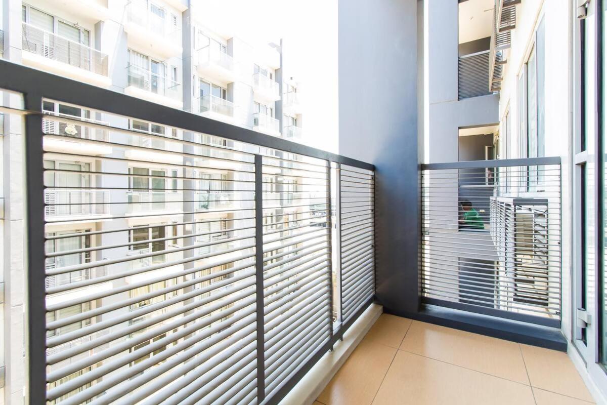 2 Bedroom Condo Apartment Near Naia 3 Pasay City Manille Extérieur photo