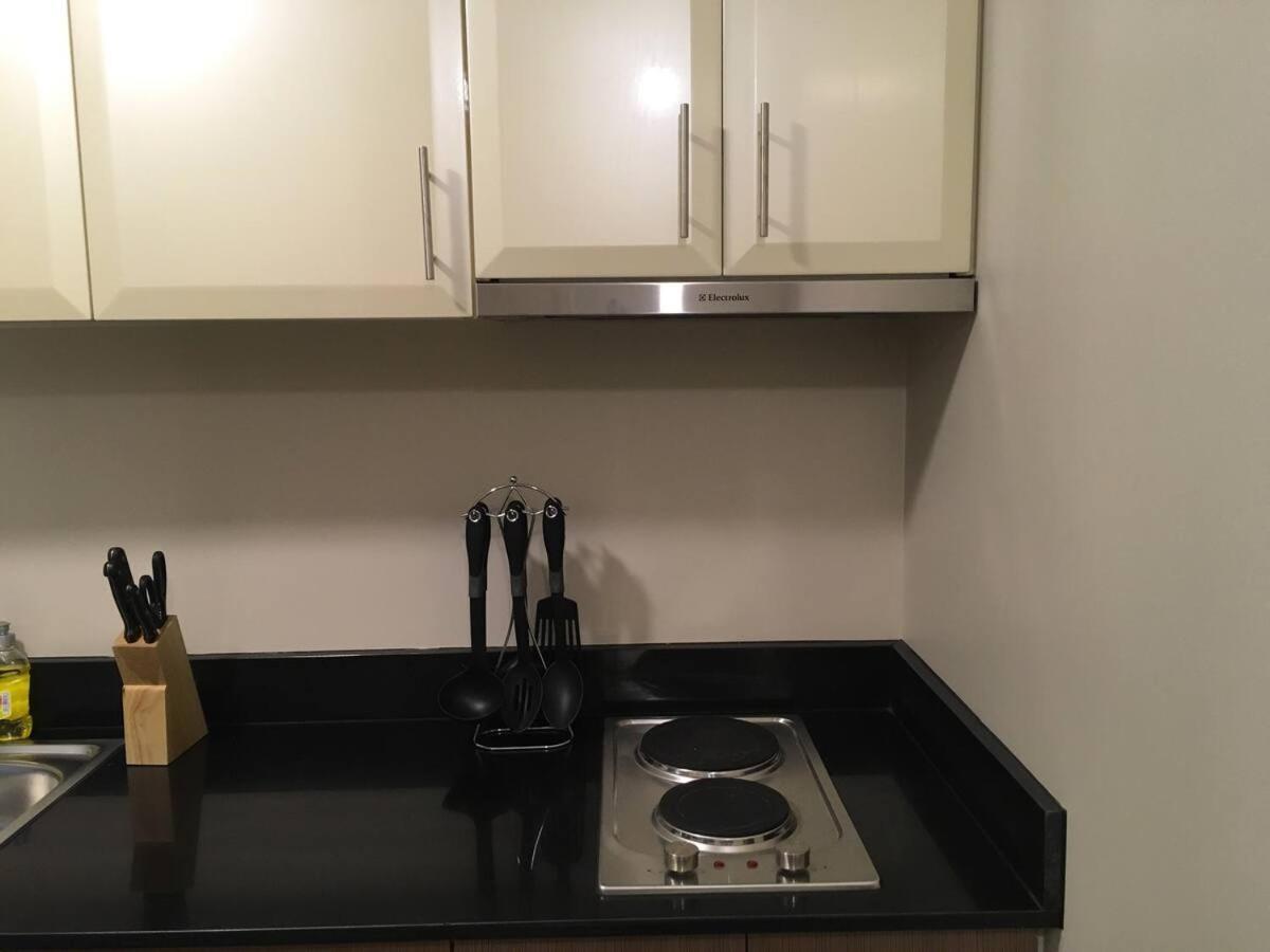 2 Bedroom Condo Apartment Near Naia 3 Pasay City Manille Extérieur photo